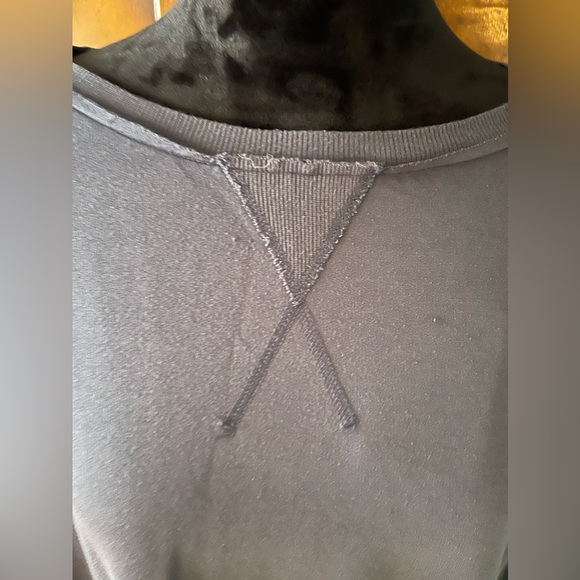 JoyLab ~ Hi Low Hem / Pullover... 🩶 - Picture 3 of 7